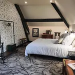 Vallee 1900 Frühstückspension 4*