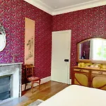 Vallee 1900 Frühstückspension 4*